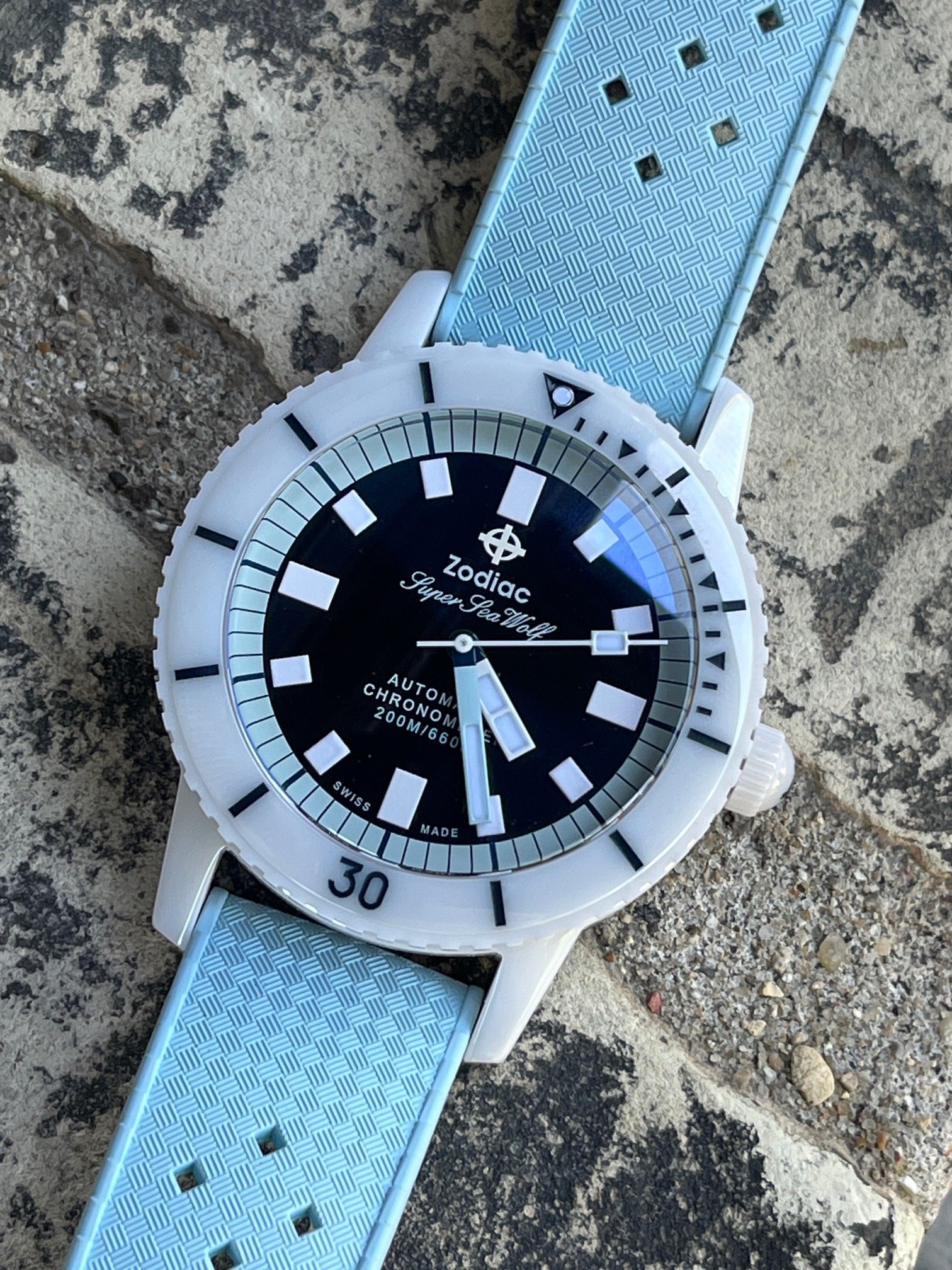 Tic-Tok Review: Zodiac Super Sea Wolf White Ceramic