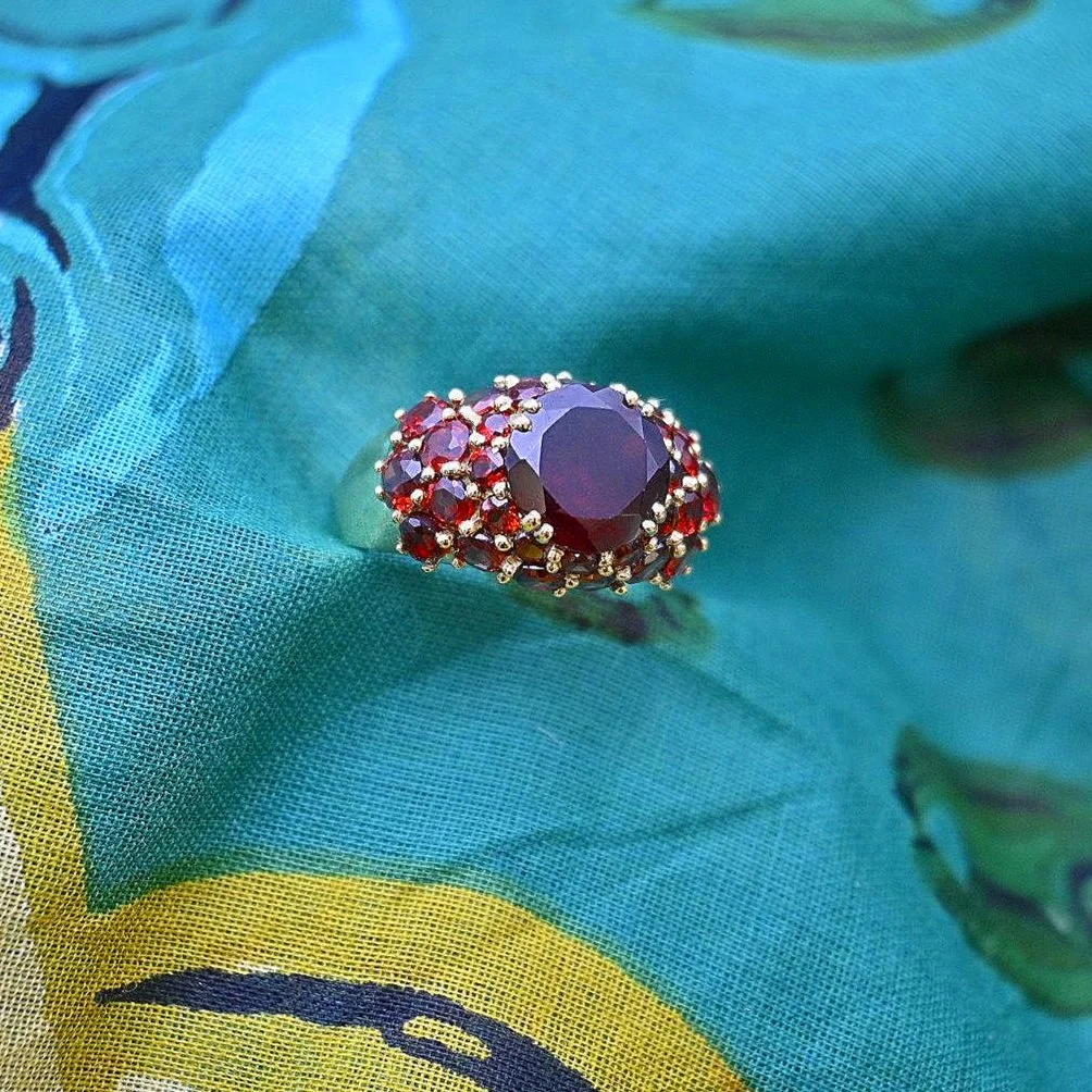 Vintage 60s Garnet Cocktail Ring