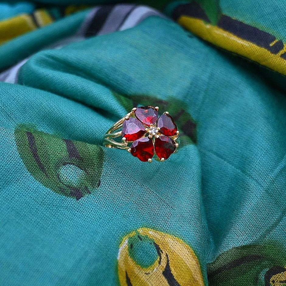 Heart shape Garnet Ring