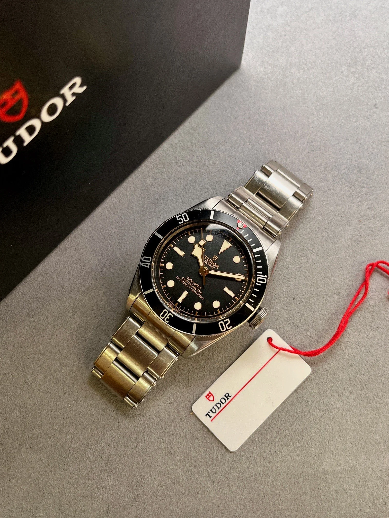 Tudor 79230N Glamour.jpg