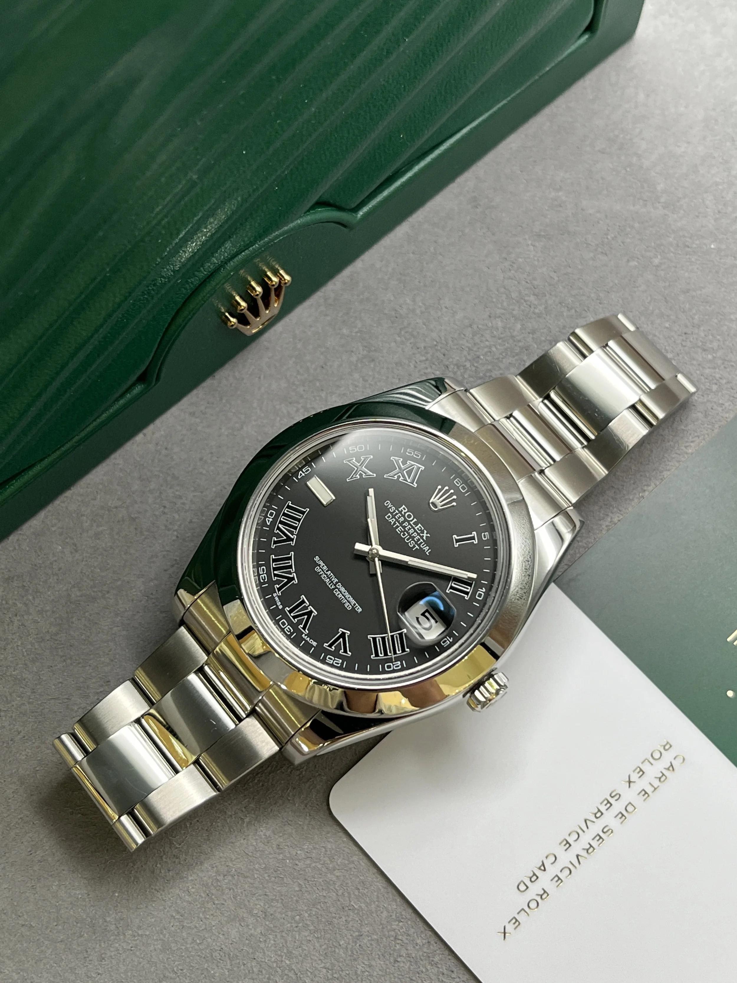 Rolex Datejust 116300 Glamour.JPG