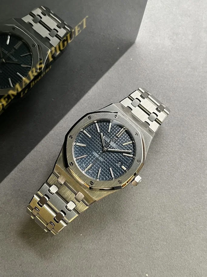 Audemars Piguet 15400ST Glamour.JPG