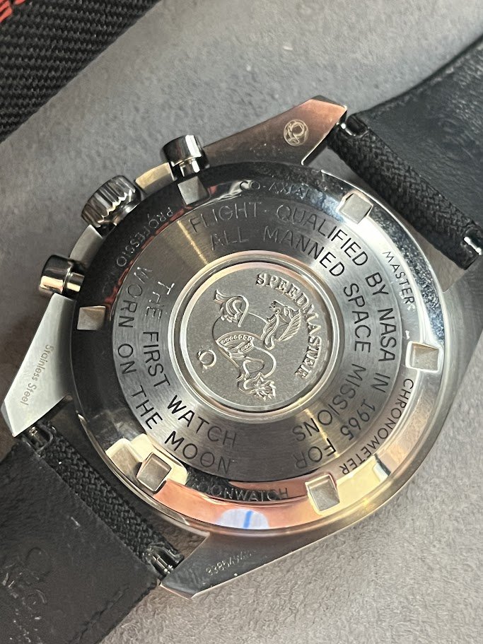 Omega Speedmaster Strap 310.32.42.50.01.001 Case Back.JPG
