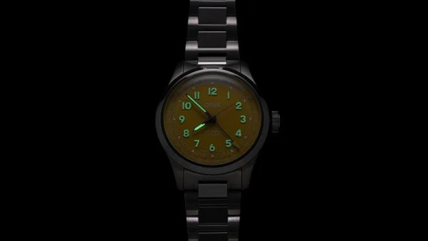 01 754 7798 4069-07 8 20 06 Lume.jpg