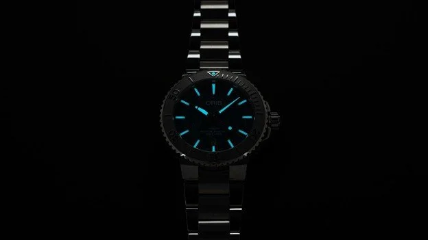 01 733 7730 4137-07 8 24 05PEB Lume.jpg