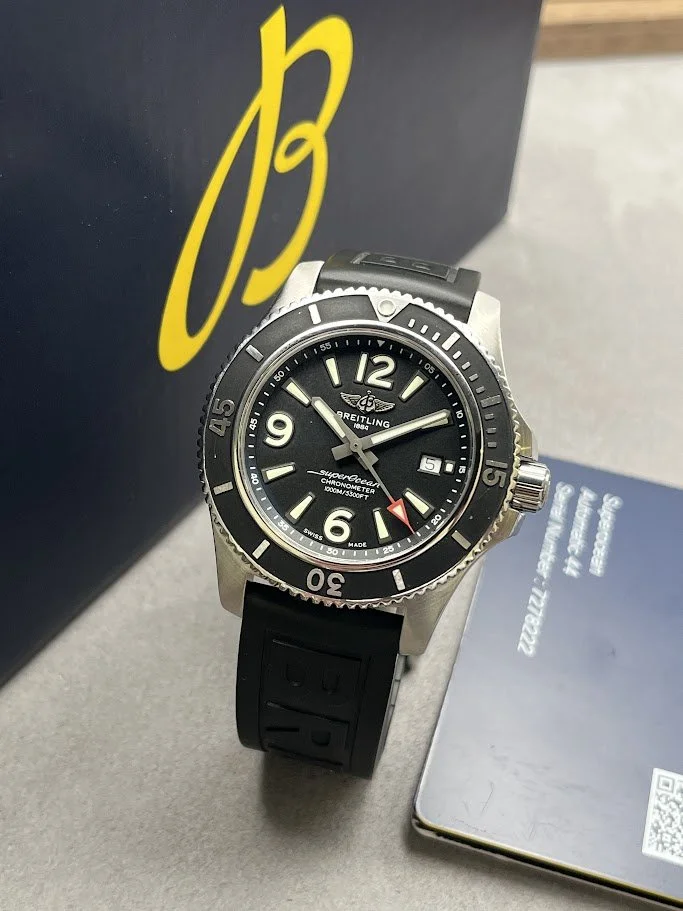 Breitling Superocean A17367 Glamour.JPG