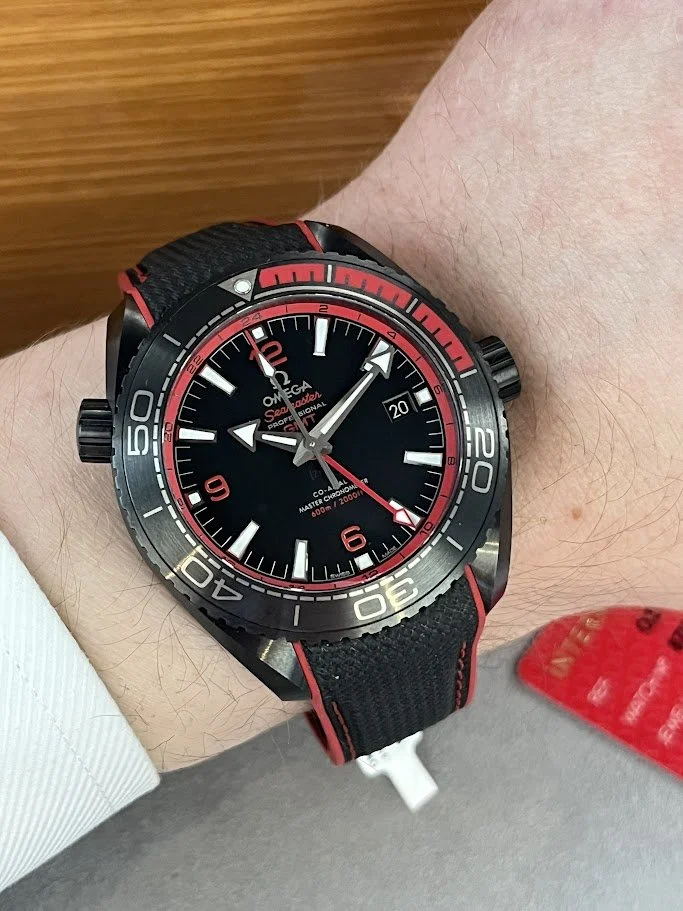 Omega Planet Ocean 215.92.42.22.01.003 Wrist.JPG (Copy)