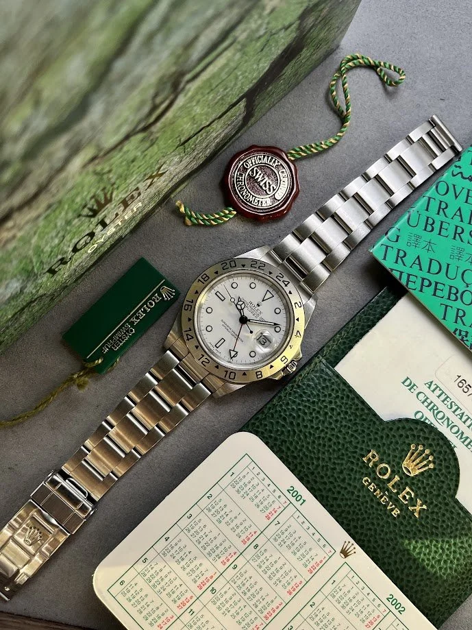 Rolex Explorer II 16570 Polar Glamour 3.JPG