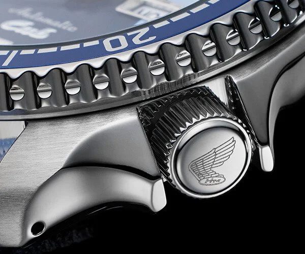 SRPK37 Crown.jpg