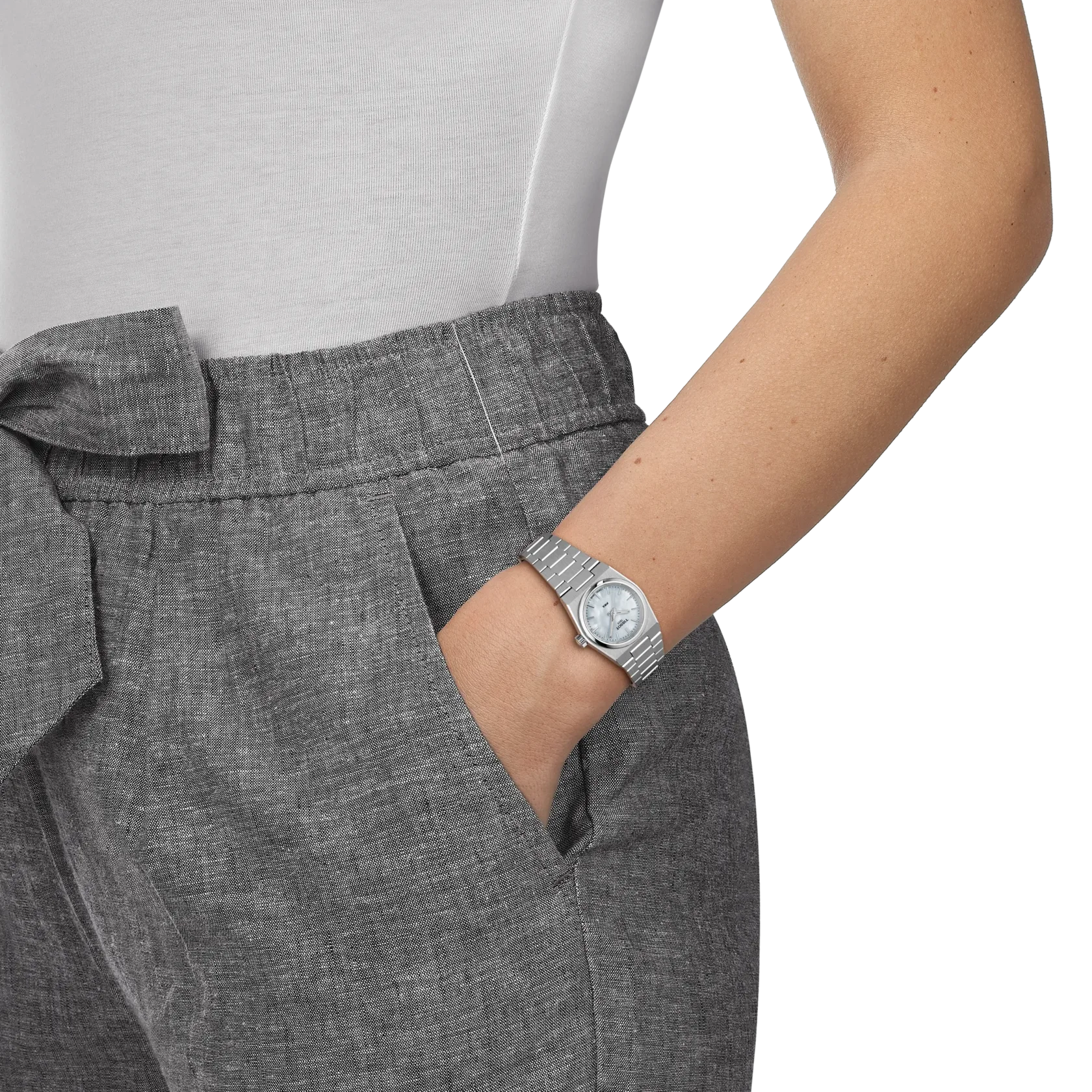 T137.010.11.111.00 Wrist.png