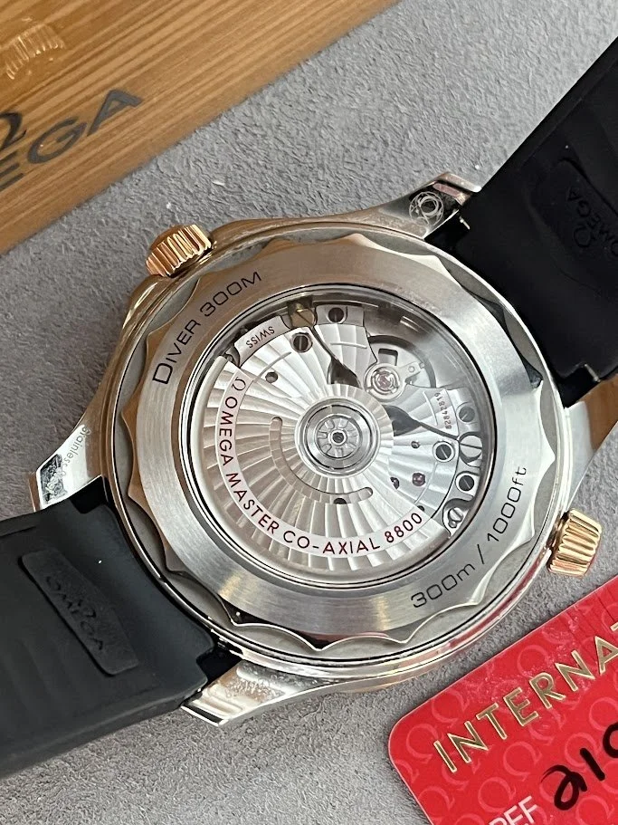 Omega SMP 21022422001001 Movement.JPG