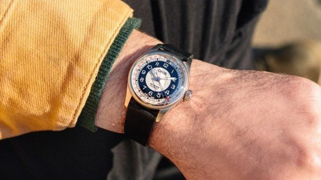 01 754 7779 4061-07 5 19 25 Wrist.jpg