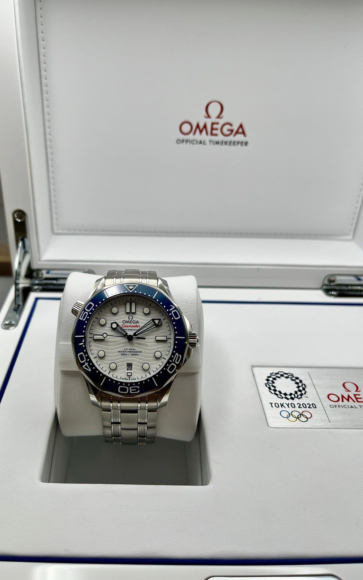 Omega Seamaster Tokyo Olympics Main.jpg