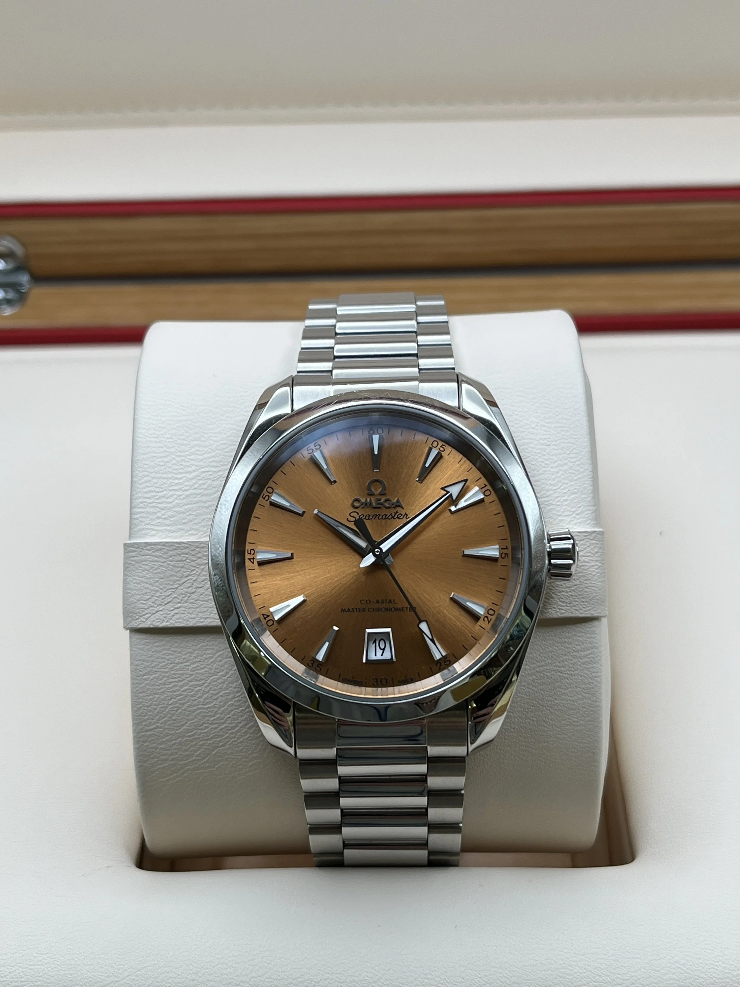 Omega Aqua Terra Saffron Main.JPG