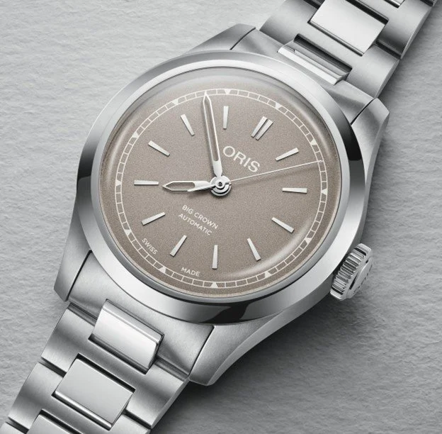 01 531 7797 4056-07 8 17 06 Layout.jpg