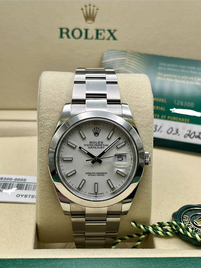 Rolex Datejust 126300-0005 Main.png