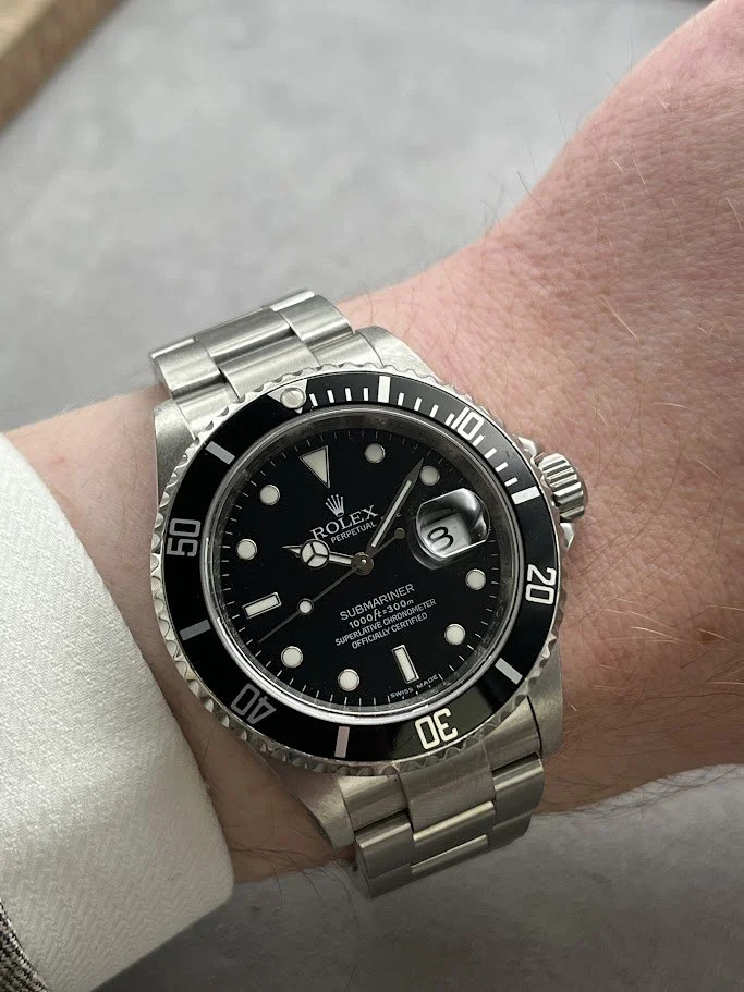 Rolex Submariner 16610LN Wrist.JPG