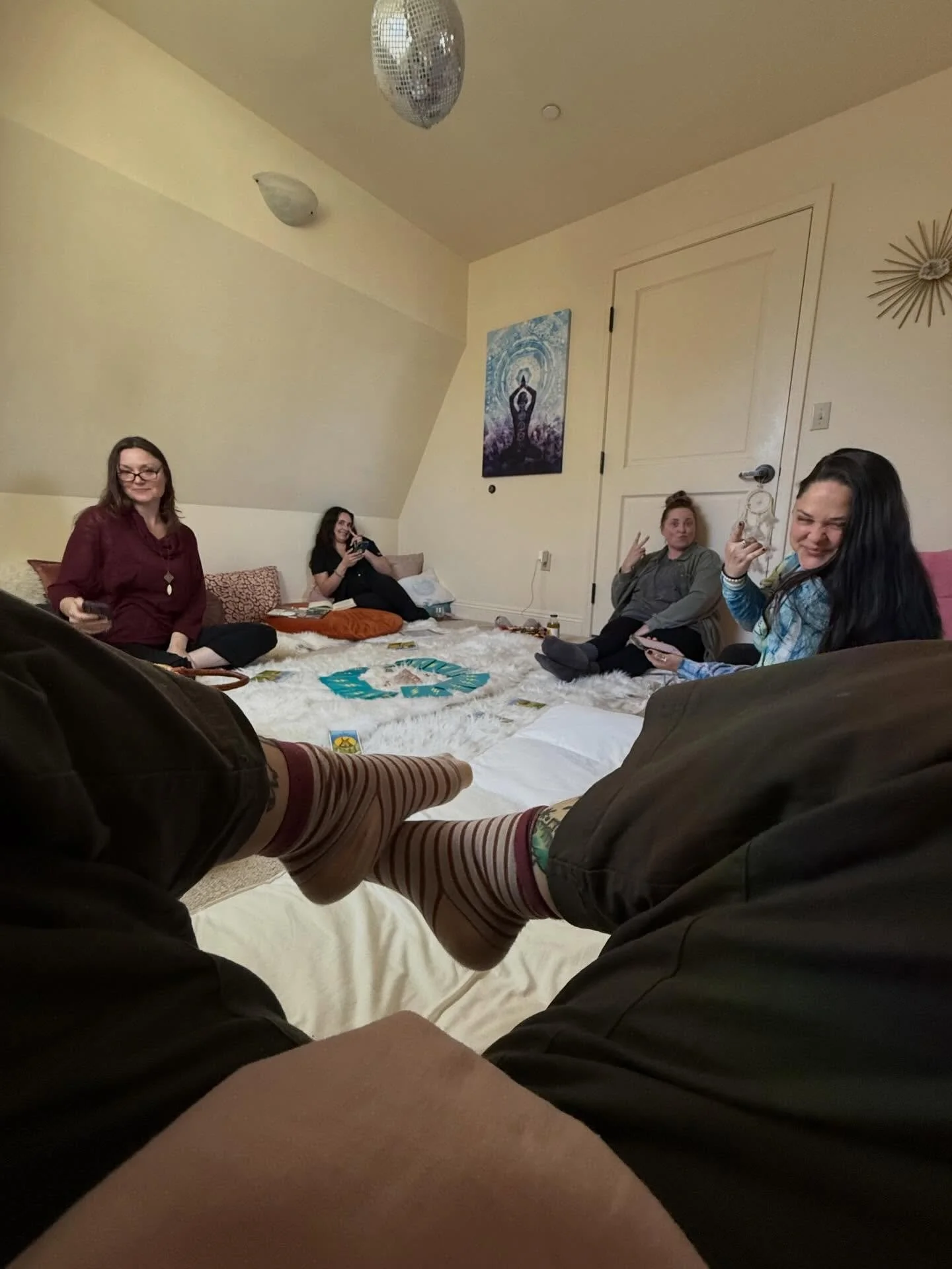 Coworking with the Coven, Birthing new Creations @soulscape_rituals @allie.all.aglow @bodymoonalchemy @allyson_under_starlight @mama_t333