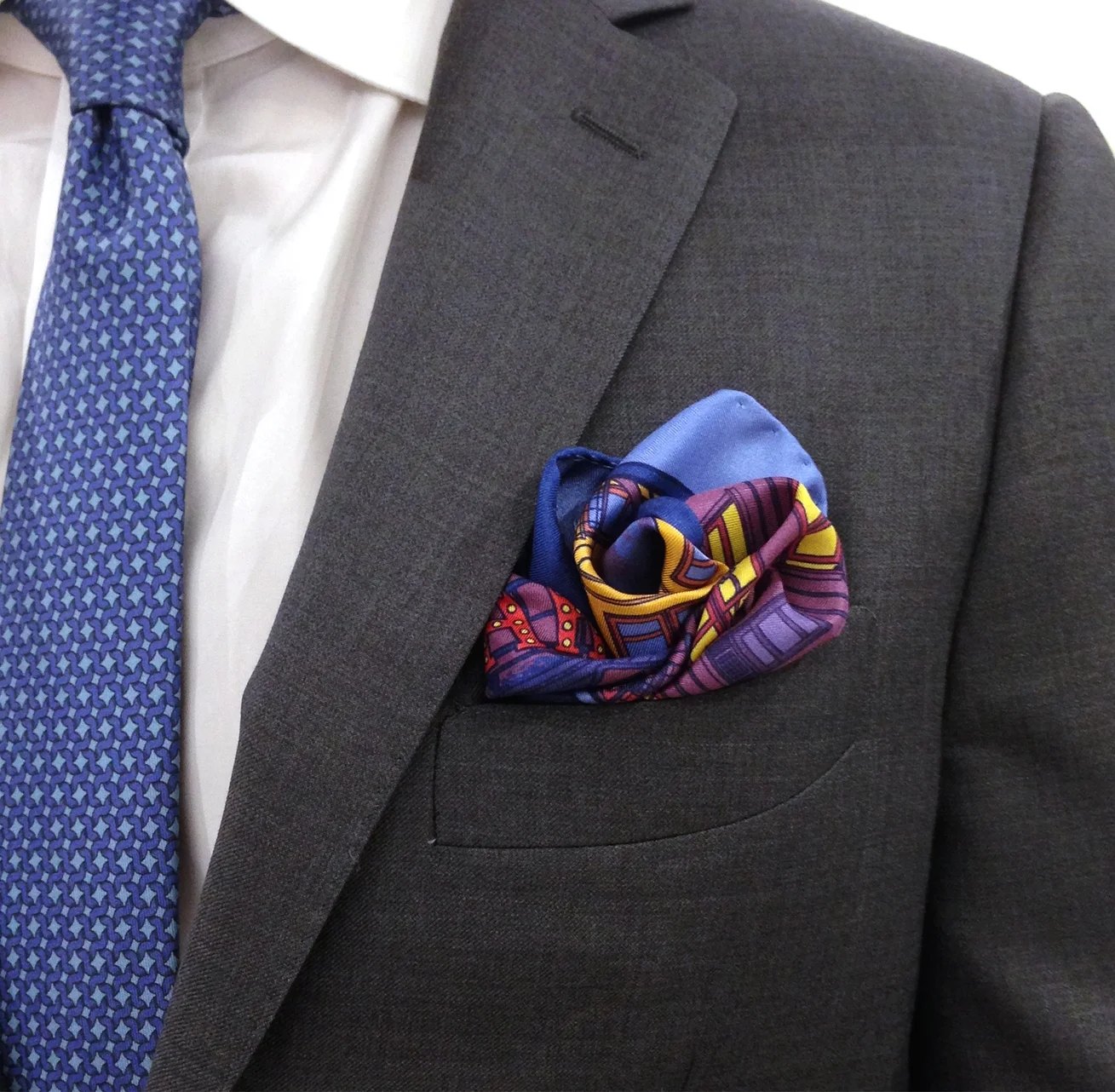 Madison-Pears-Designer-Pocket-Square-voyeur