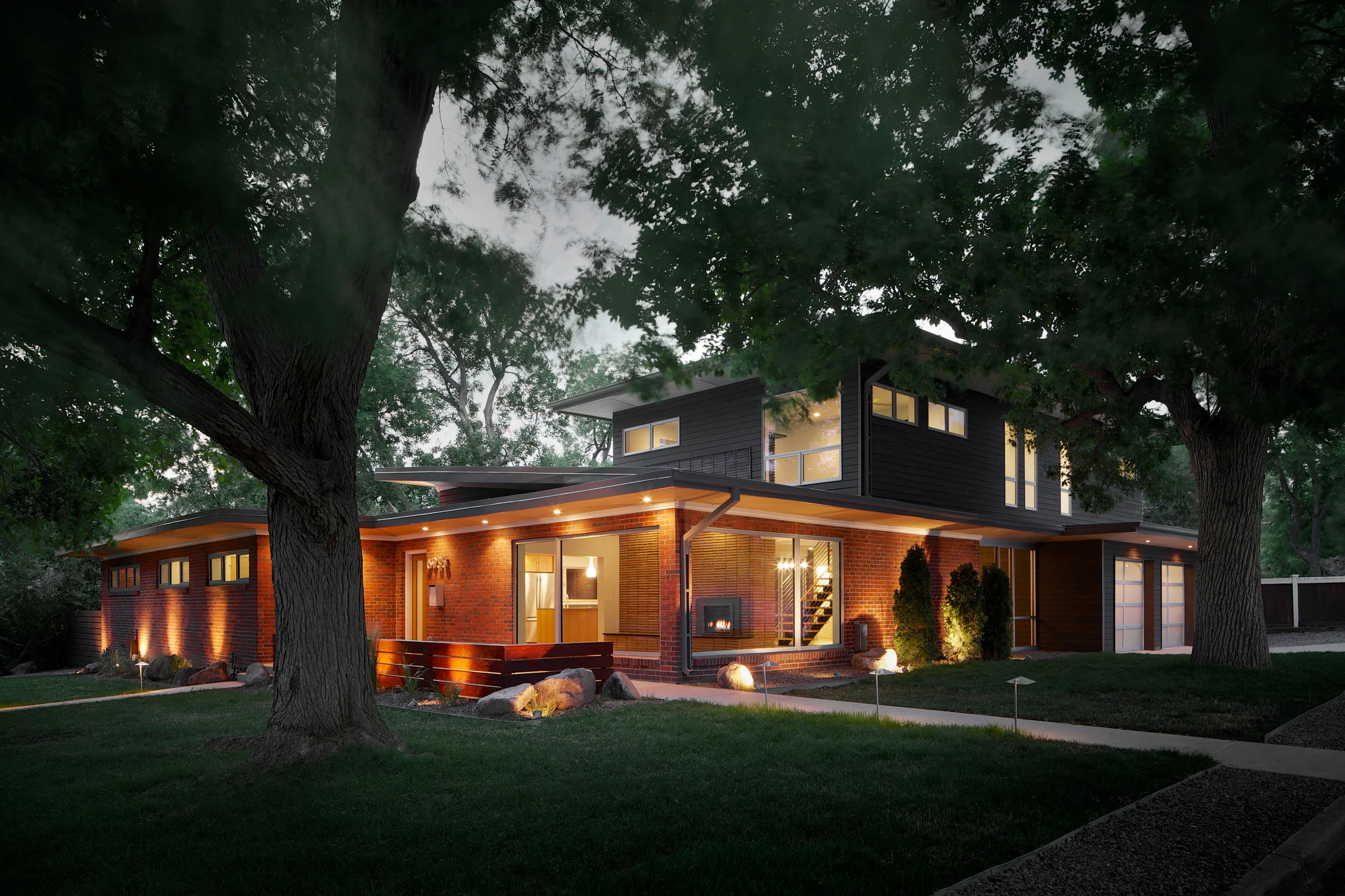 017 exterior.jpg