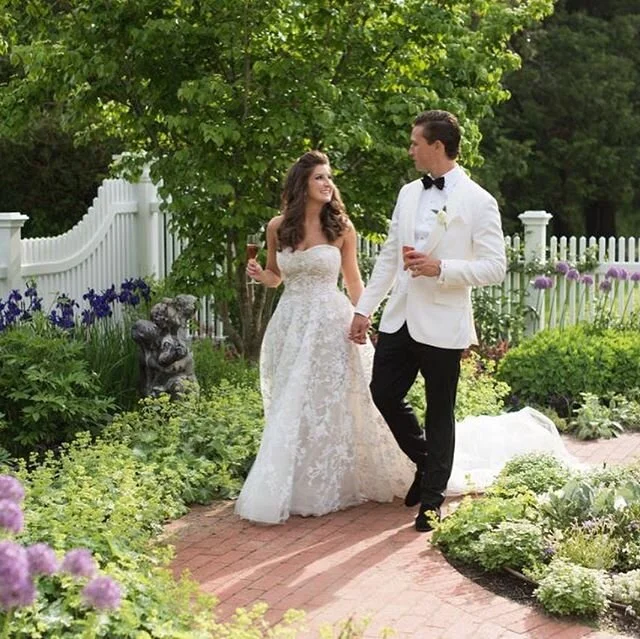 April showers bring May flowers🌸heading into wedding season 2019 with grace and gratitude. We continue to be inspired by our talented event partners and awesome clients #walkingonsunshine #allyouneedislove #hamptonsweddings #gardenwedding #summerlov
