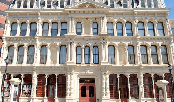 TheGrand-Exterior600x350.jpg