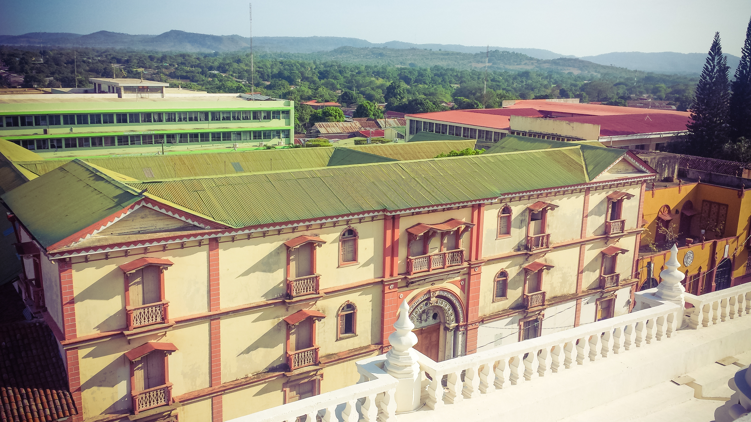 A view of Colegio Tridentino San Ramon built in 1680. That's old indeed.