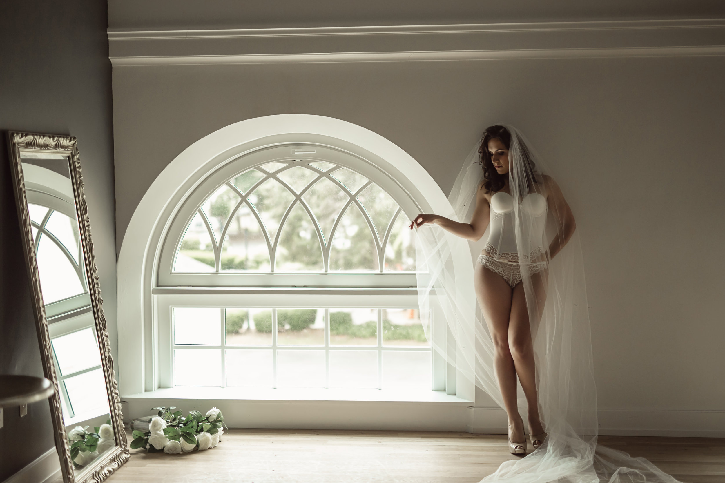 CATE SCAGLIONE-RED BANK BOUDOIR-kmberl (29 of 45).jpg