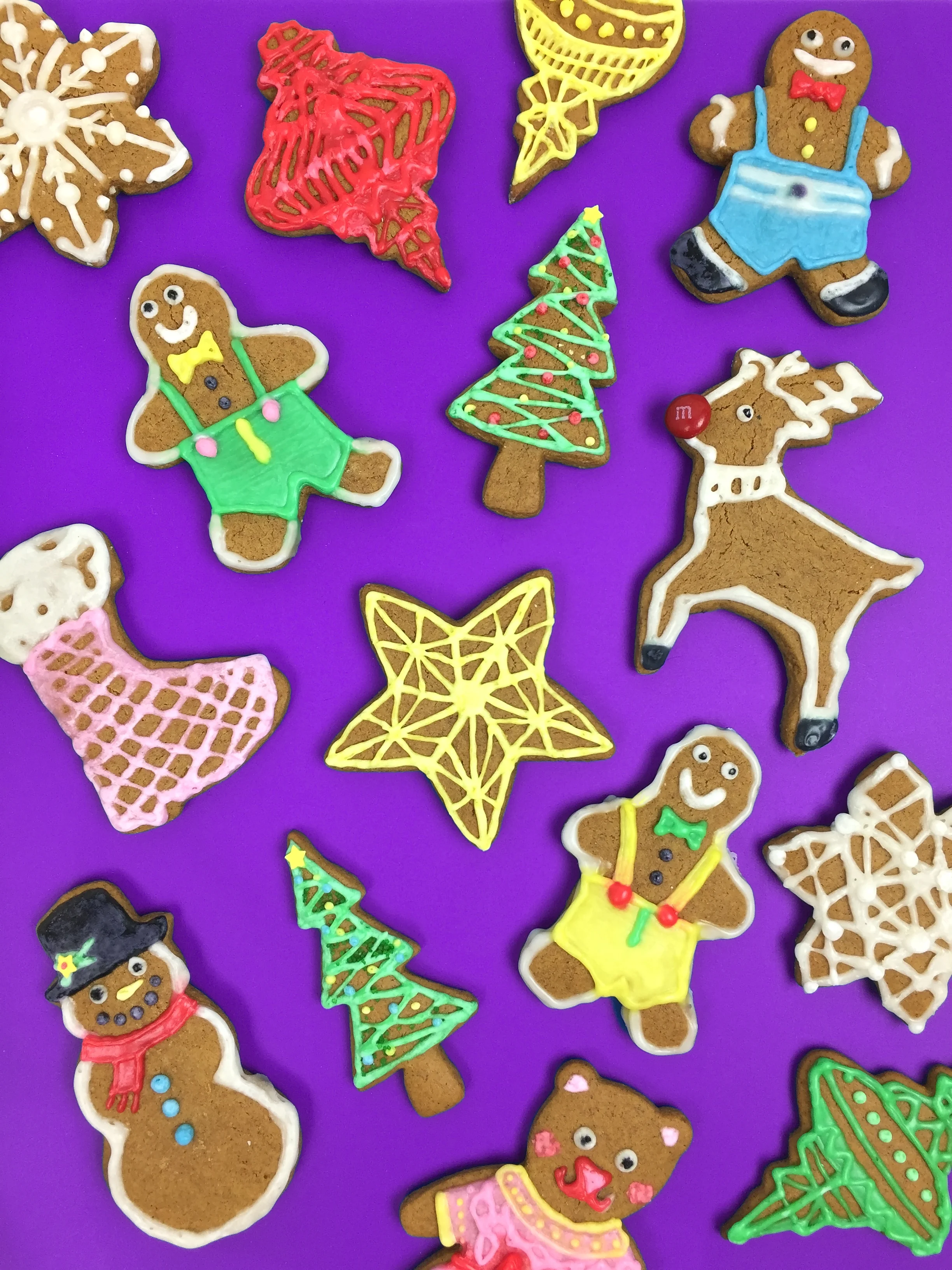 amy_chen_design_christmas_cookies_gingerbread.jpg