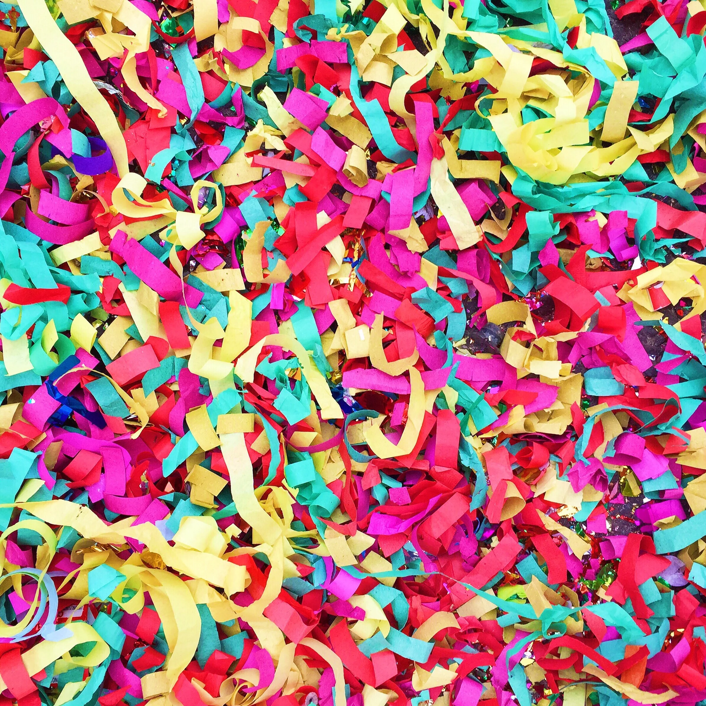 amy_chen_design_chinatown_nyc_food_guide_confetti.jpg