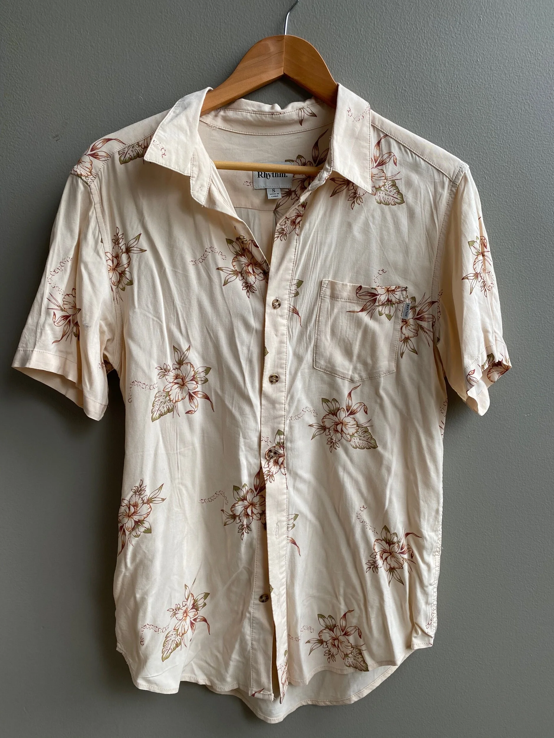 F5687EE9-F06B-4BBE-A71F-FF74AEAFB1C3