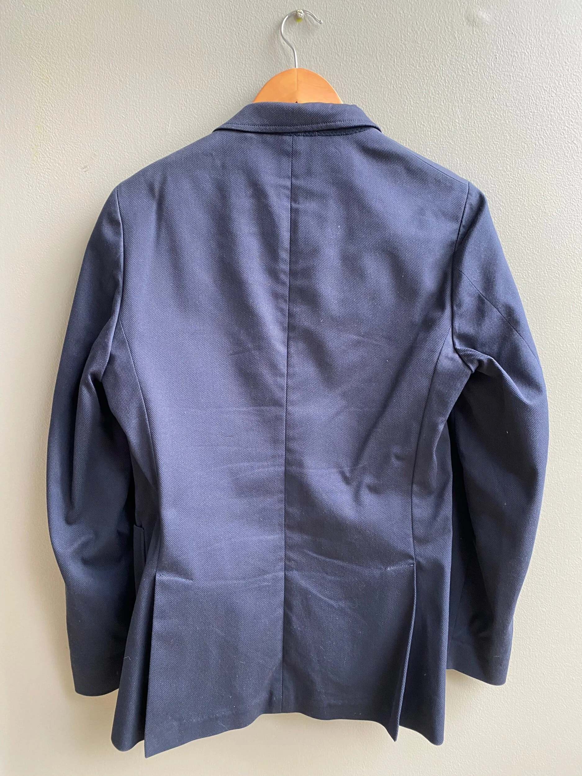 5FBDEBDA-27D6-4D2D-B360-7B3710E555B5