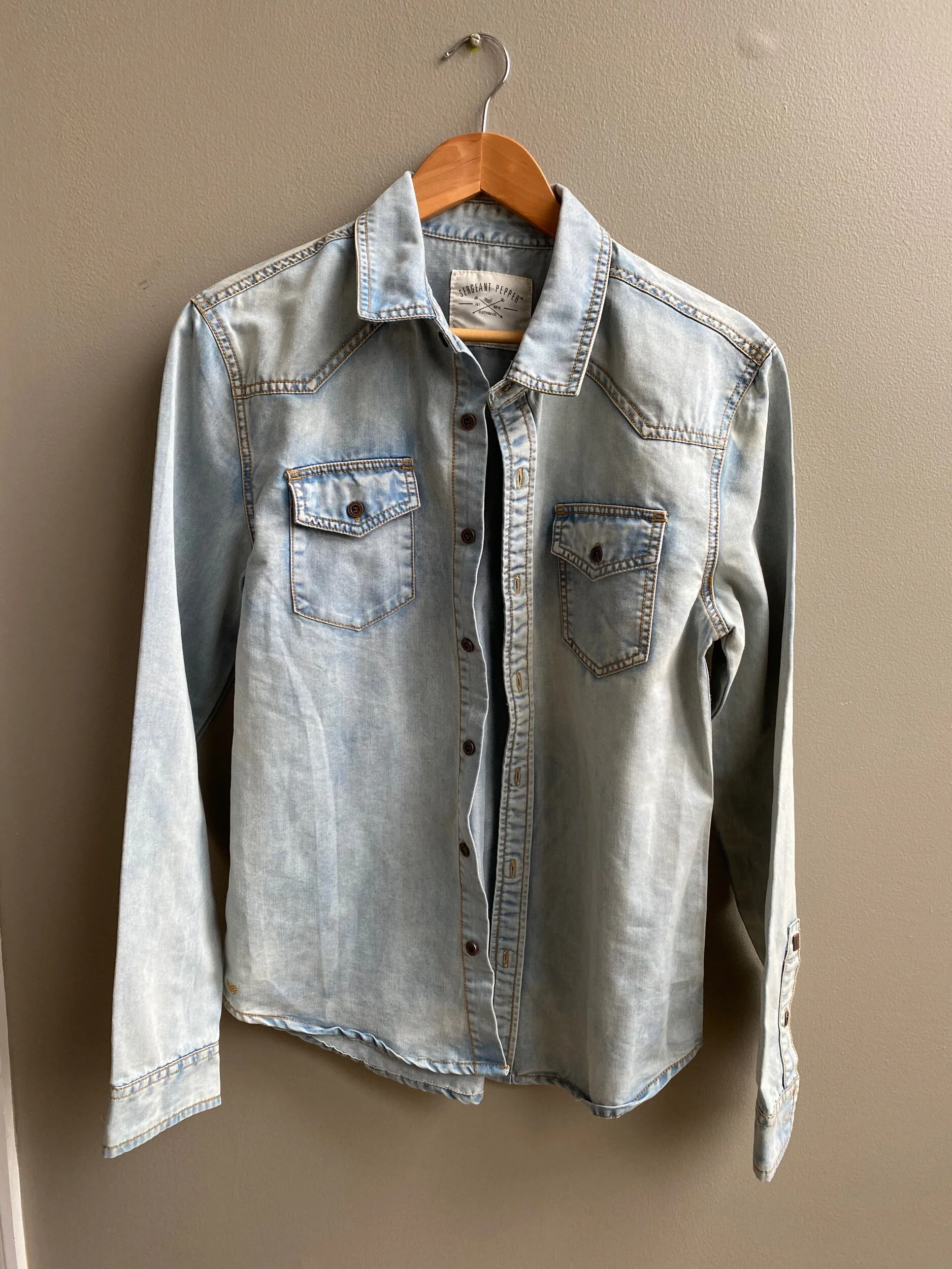 E83B508D-3539-4064-968E-9DEBC476A75A