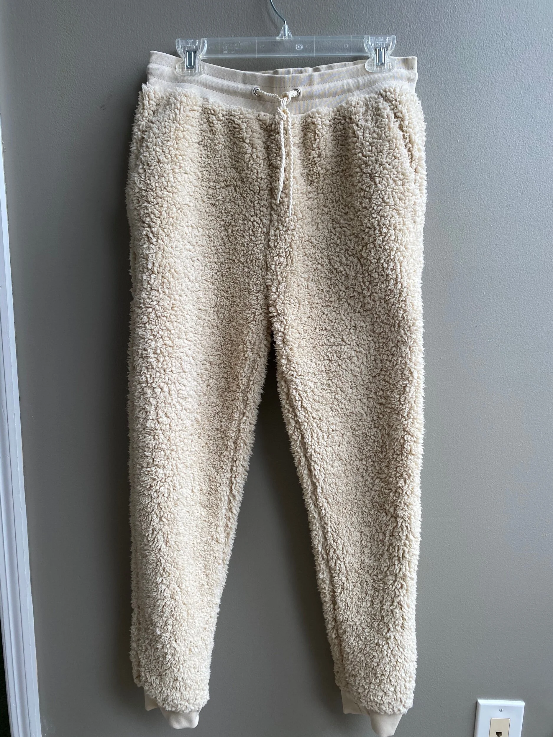 1D1688D0-1C2F-49F2-9F2E-EECC2AD3F98C