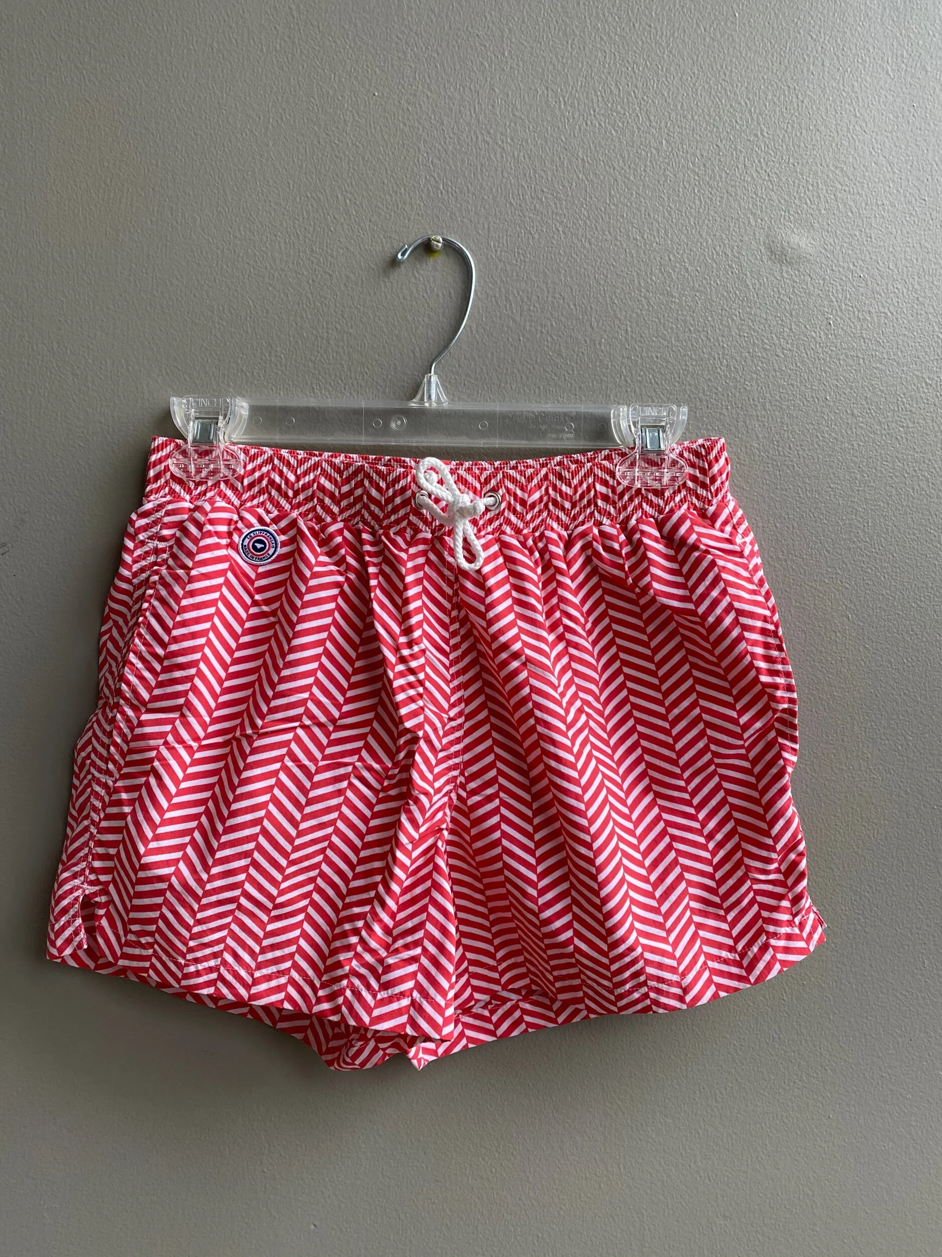 A1EE6737-5A39-4C8C-B5EC-F58530B4577F