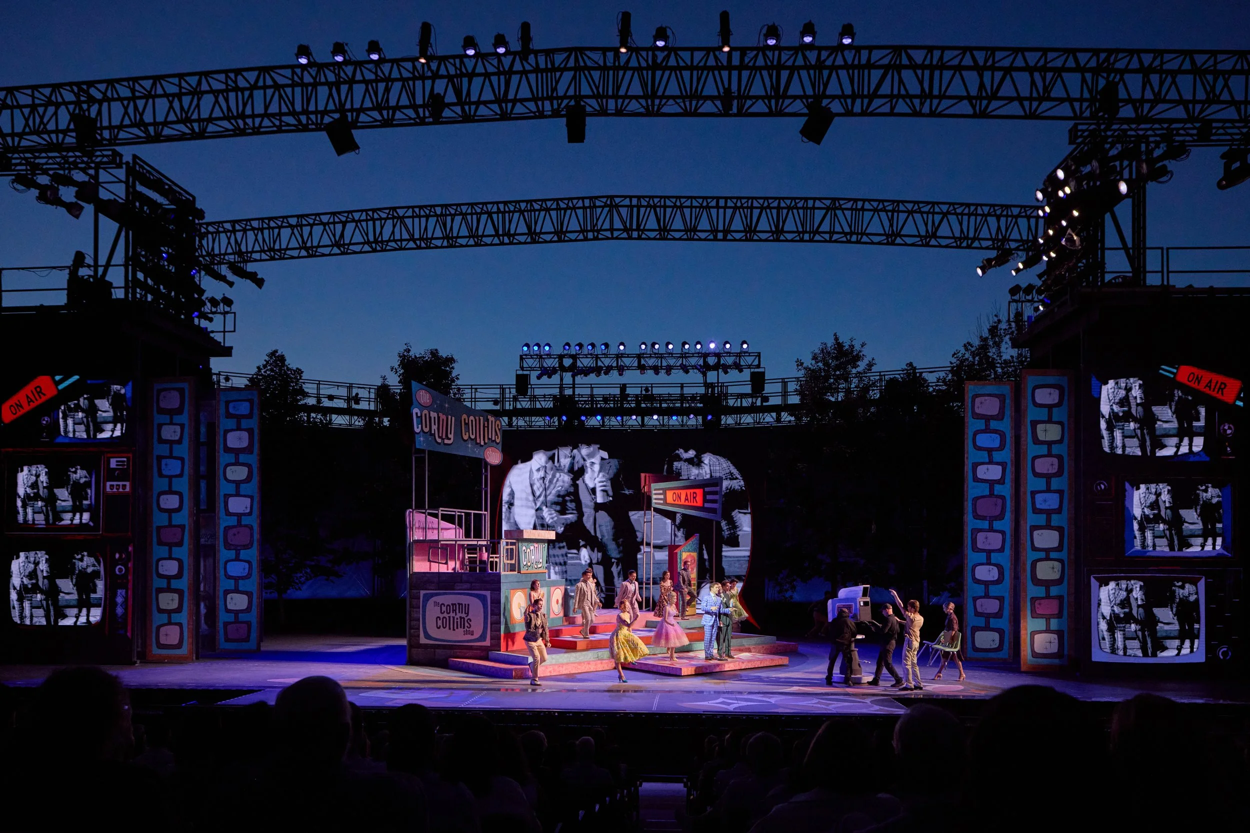 2026-Hairspray-Muny8.jpg