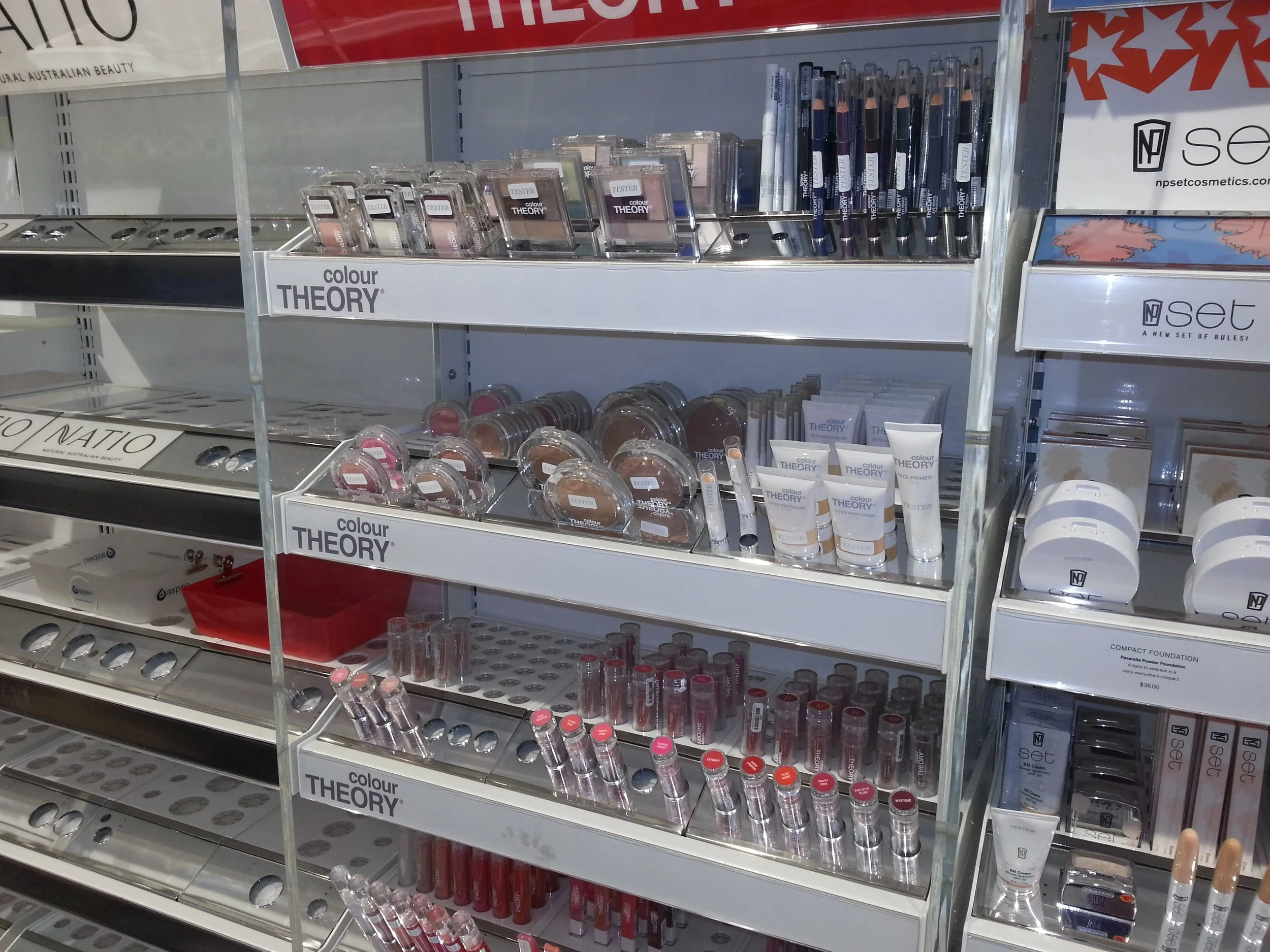 AMCAL BEAUTY WALL 10.jpg