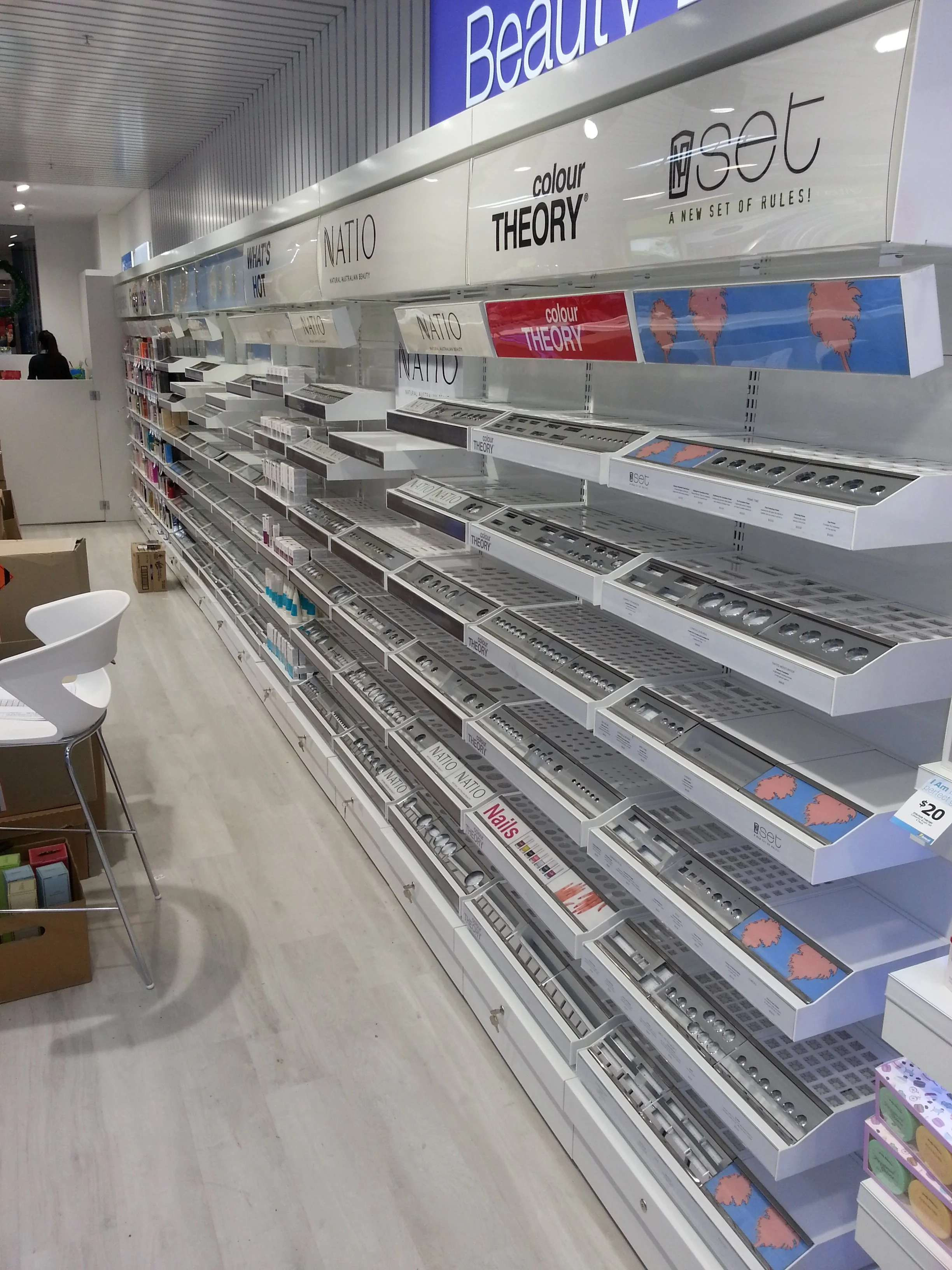 AMCAL BEAUTY WALL 6.jpg