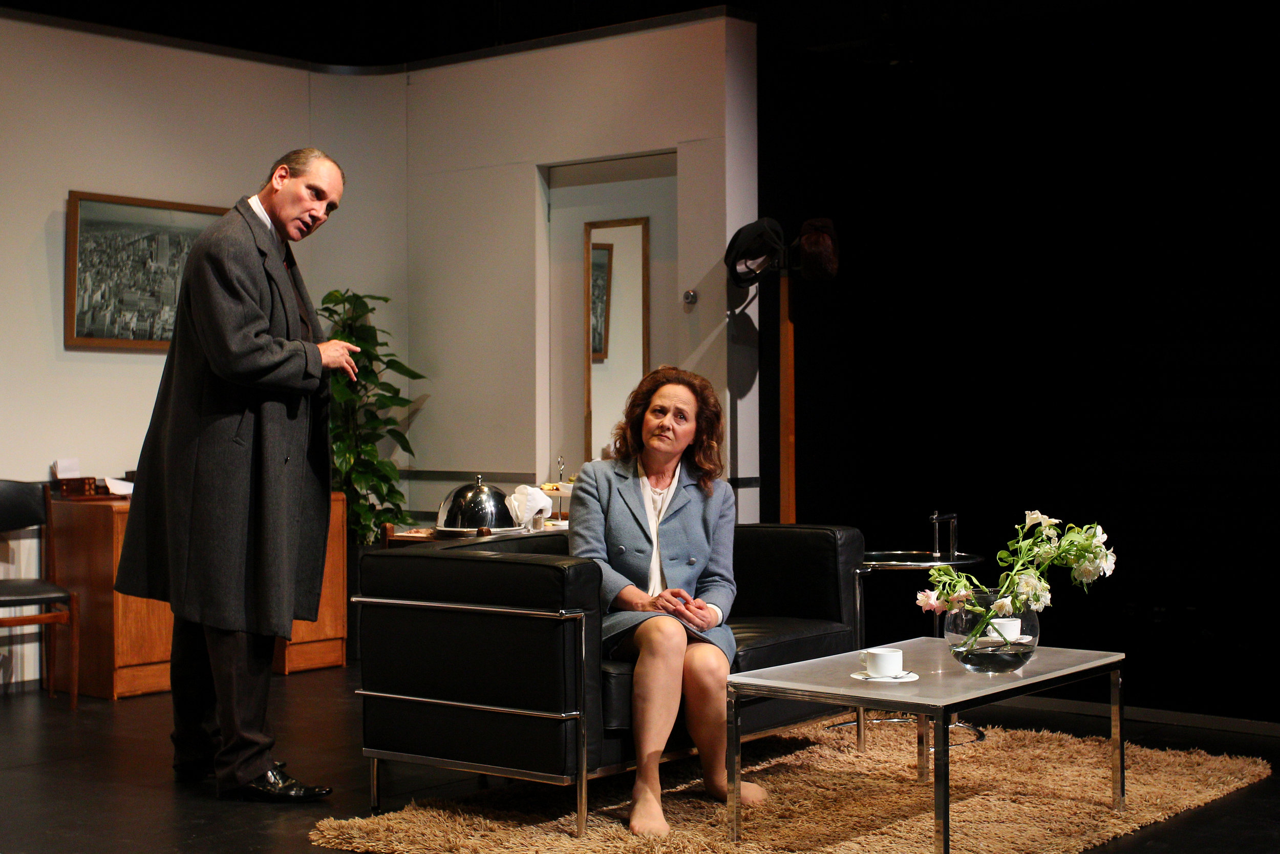 13. Sam Nash (Colin Moody) and Karen Nash (Odile Le Clezio) - Plaza Suite - Visitor From Mamaroneck.jpg