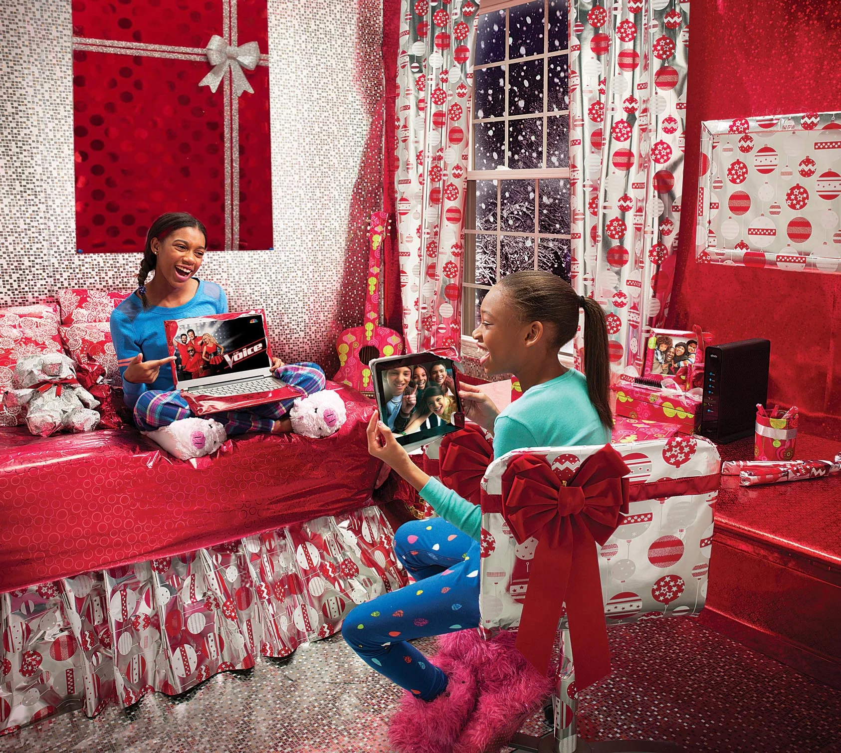 101405_Comcast_GirlsRoom copyRGB222.jpg