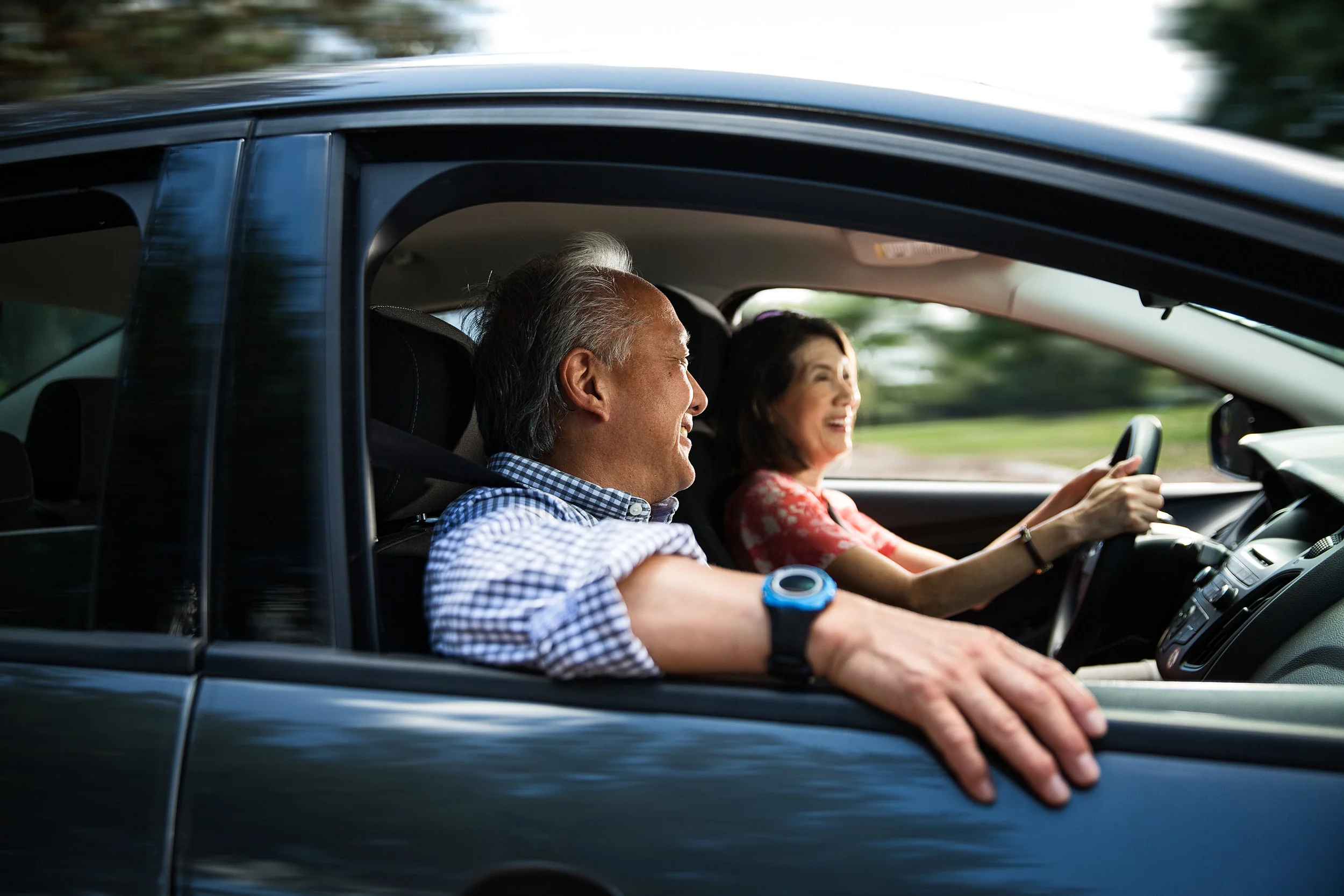 UMR150335_JoyRide_Couple_2511a.jpg