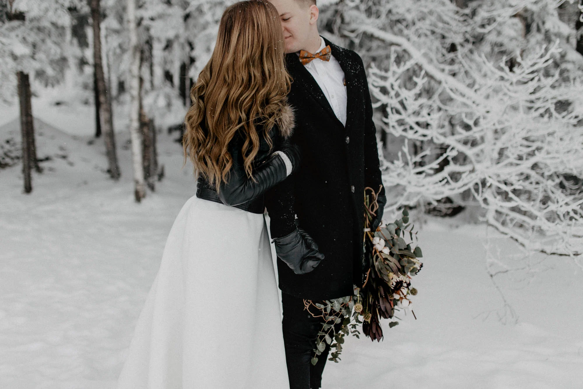 ashley_schulman_photography-winter_wedding_tampere-42.jpg