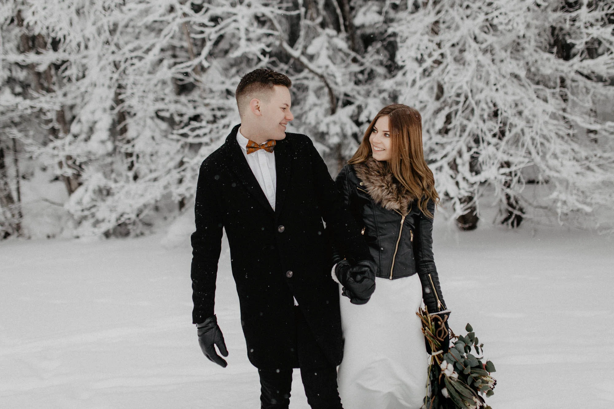 ashley_schulman_photography-winter_wedding_tampere-43.jpg