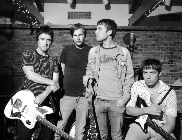 (L to R) Johnny Marr &amp; brothers Ross, Gary &amp; Ryan Jarman