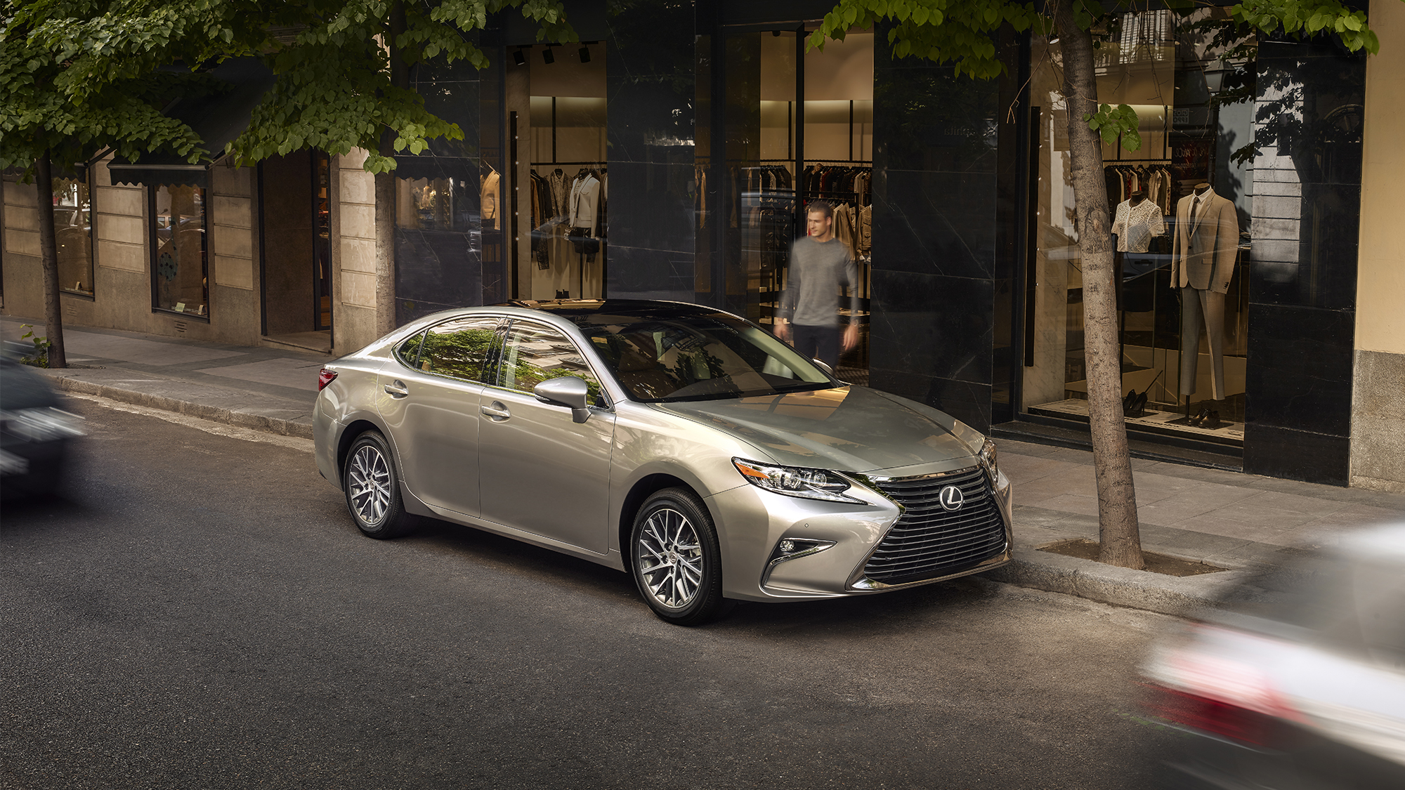 Lexus ES