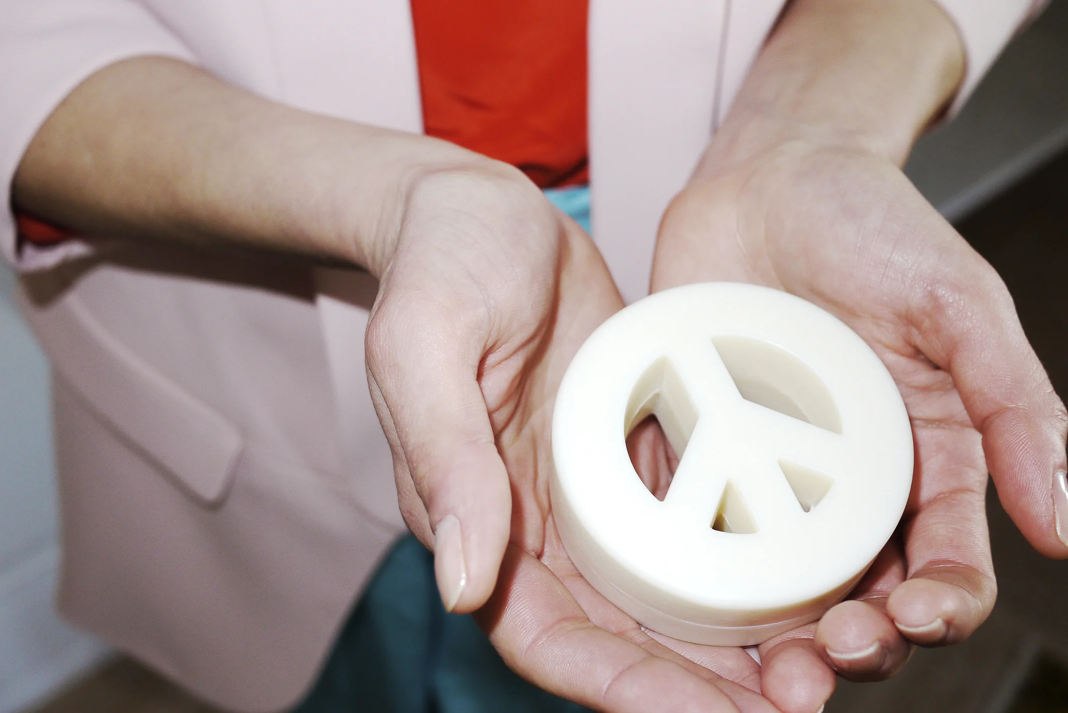 dearsoap_peaceofsoap_hands.jpg
