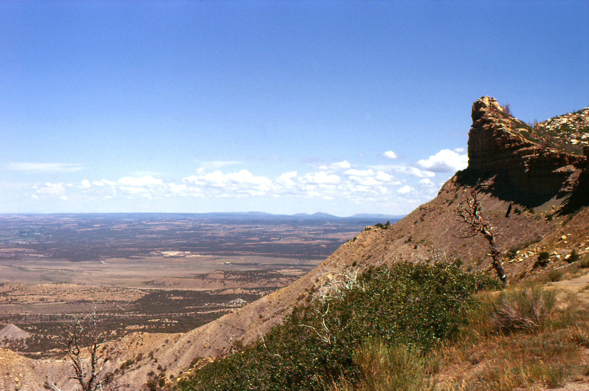 Mesaverde overlook.jpg