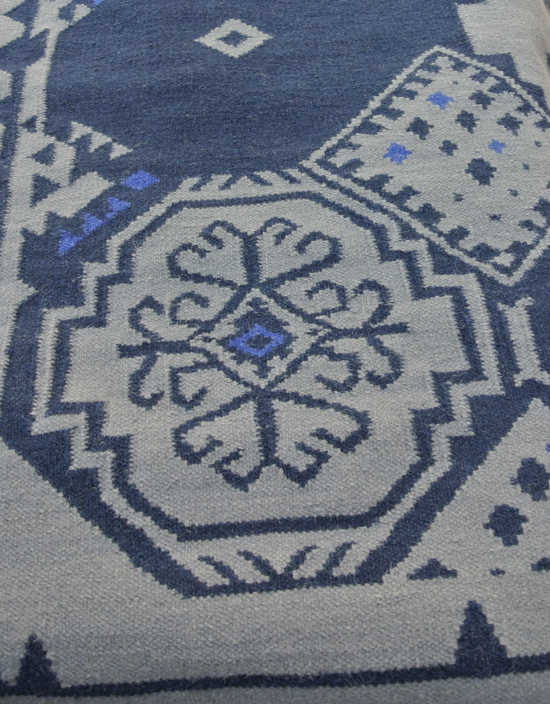 CARPETCOVER2.jpg