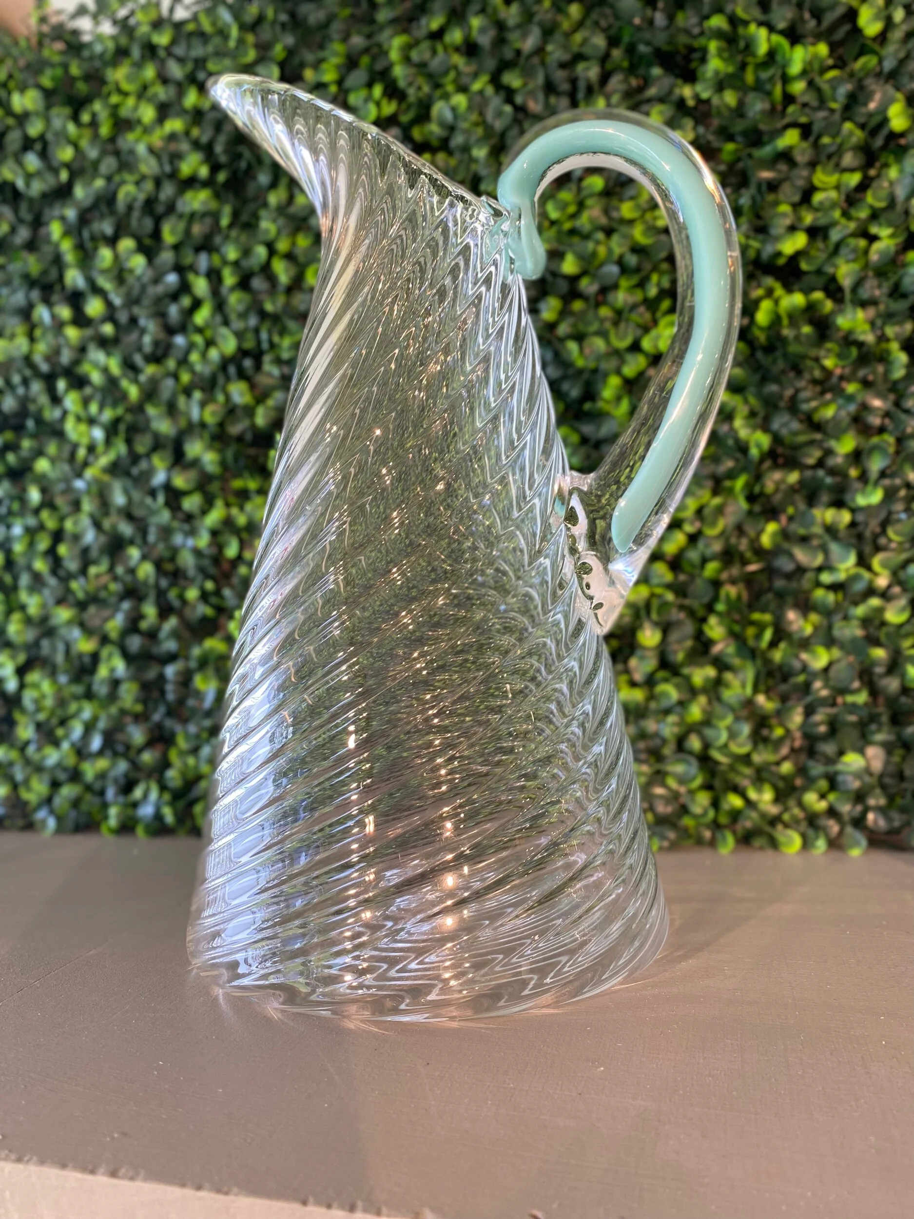 4CEC9568-34FC-4DD2-967F-AD90803B322D