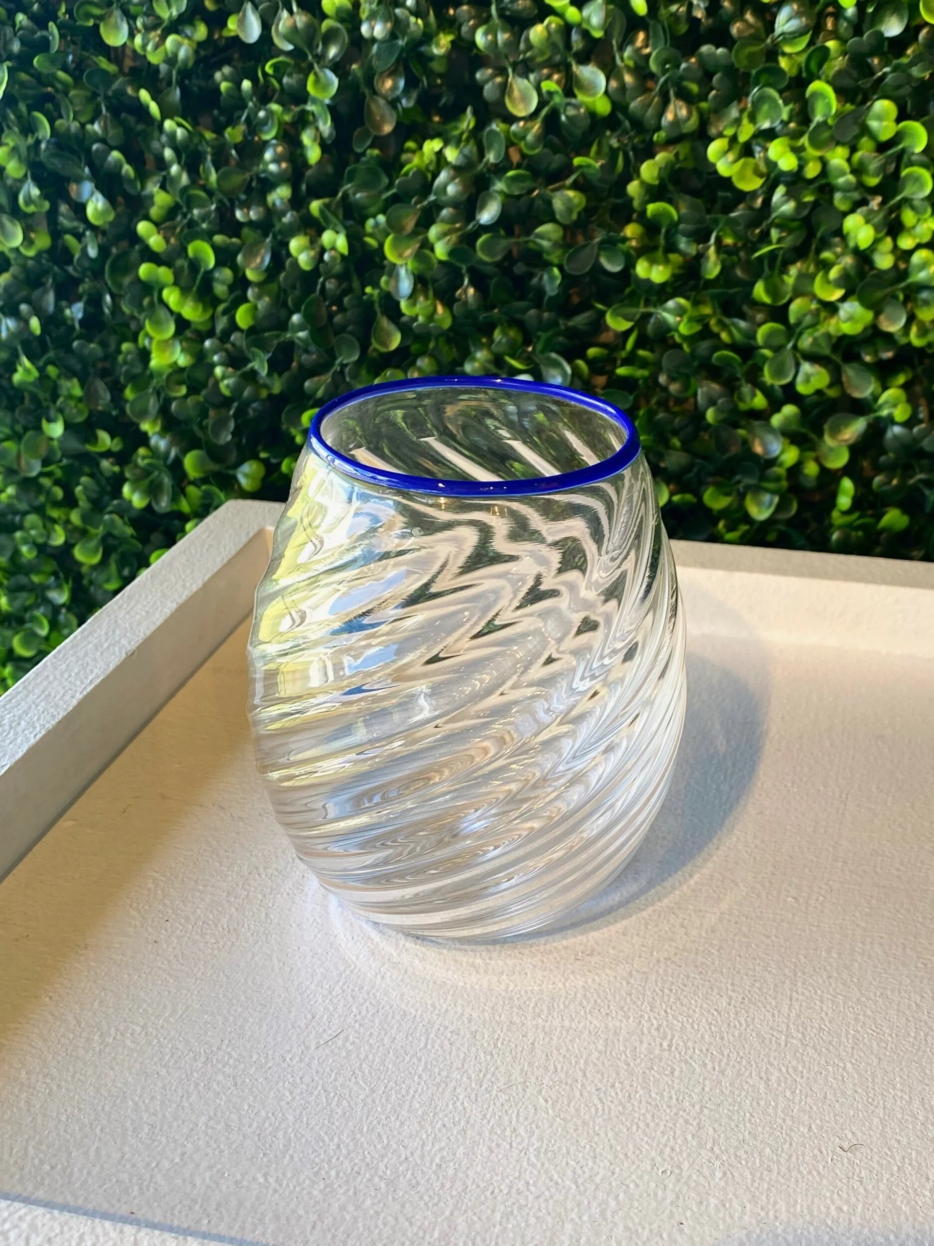 05A6C6C5-7DD9-40C9-8049-E298416FA540